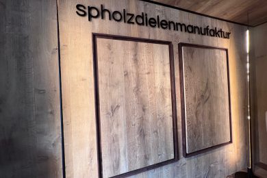 Ausstellung SP Holzdielen in Kitzbühel